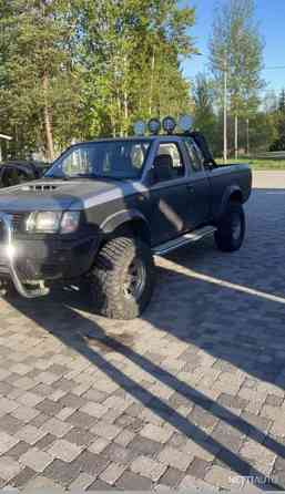 Nissan King Cab Hämeenlinna