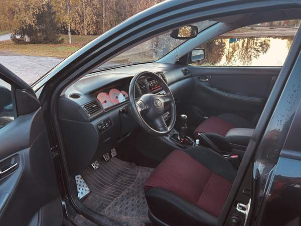 Toyota Corolla Kajaani - valokuva 3