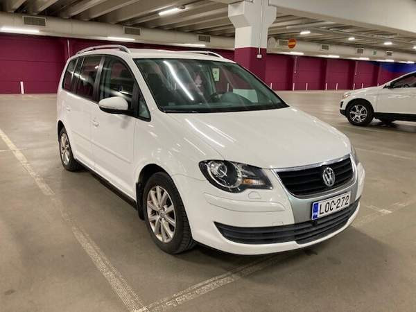 Volkswagen Touran Lohja – foto 2
