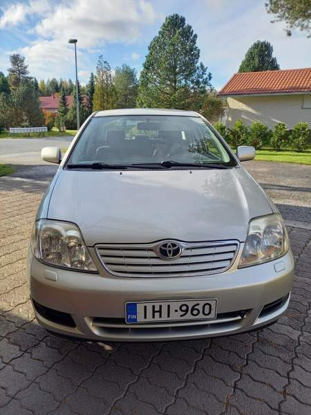 Toyota Corolla Seinäjoki - valokuva 2