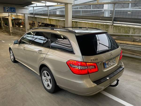 Mercedes-Benz E Glebychevo – foto 6