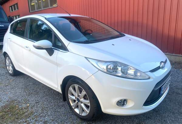 Ford Fiesta Nokia - valokuva 1