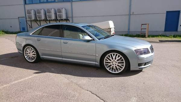 Audi A8 Vantaa - valokuva 2