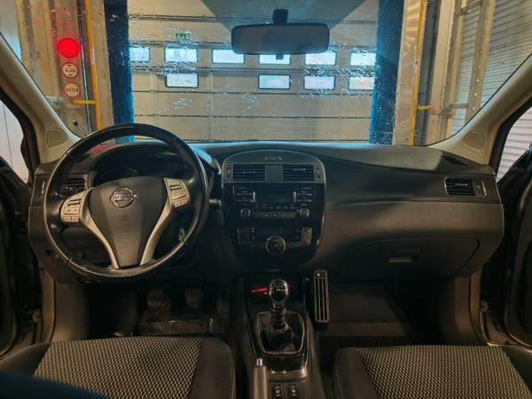 Nissan Pulsar Helsinki - valokuva 8