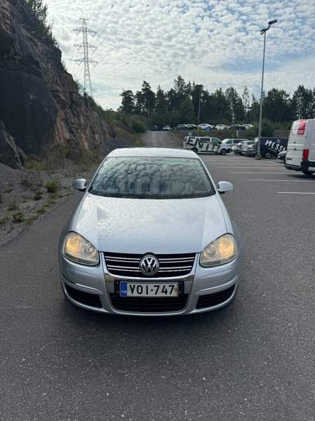 Volkswagen Jetta Turtkul - valokuva 3
