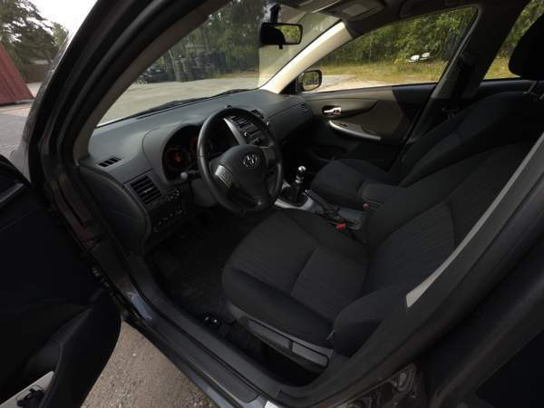 Toyota Corolla Uusikaupunki - valokuva 6