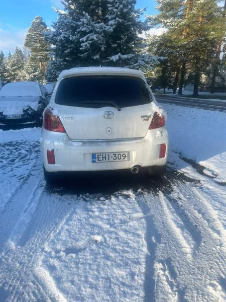 Toyota Yaris Seinäjoki - valokuva 4