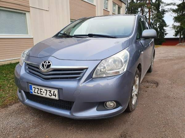 Toyota Verso Porvoo - valokuva 1
