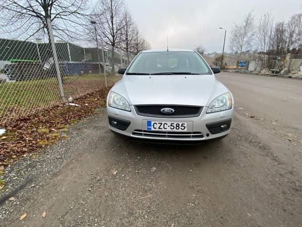 Ford Focus Turtkul - valokuva 7
