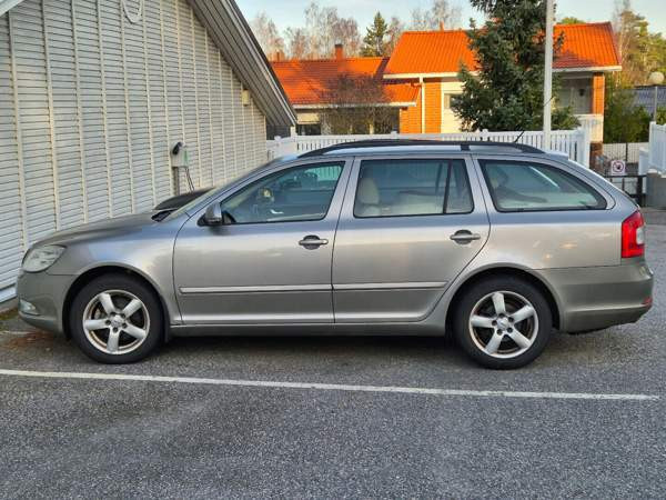 Skoda Octavia Espoo - photo 6