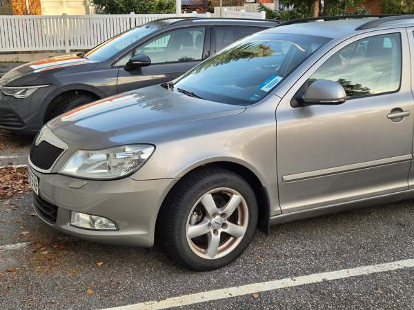 Skoda Octavia Espoo - photo 2