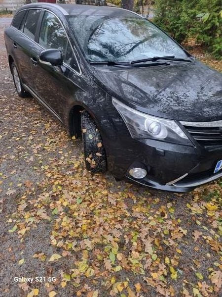 Toyota Avensis Vantaa - valokuva 2