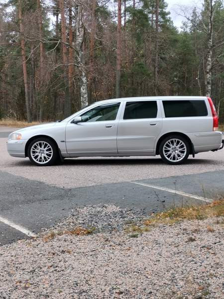 Volvo V70 Раума - изображение 6