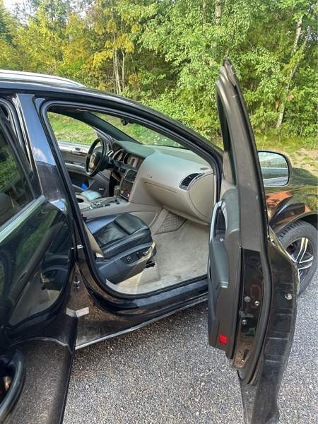 Audi Q7 Jyväskylä - valokuva 5