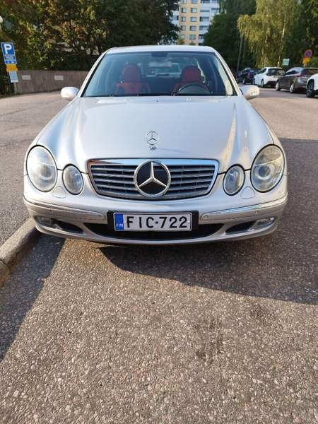 Mercedes-Benz 320 Helsinki - valokuva 1