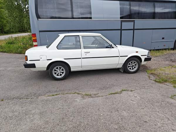 Toyota Corolla Maentsaelae – foto 1