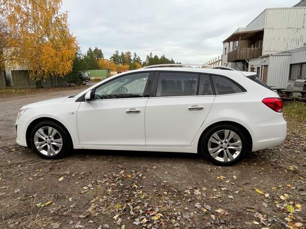 Chevrolet Cruze Uusikaupunki - valokuva 5