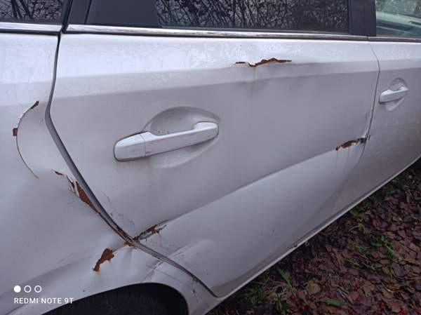 Toyota Auris Haukipudas - valokuva 8