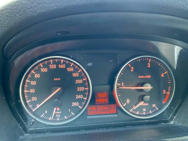 BMW 318 Эспоо - изображение 8