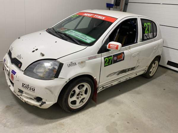 Toyota Yaris Jyväskylä - valokuva 2