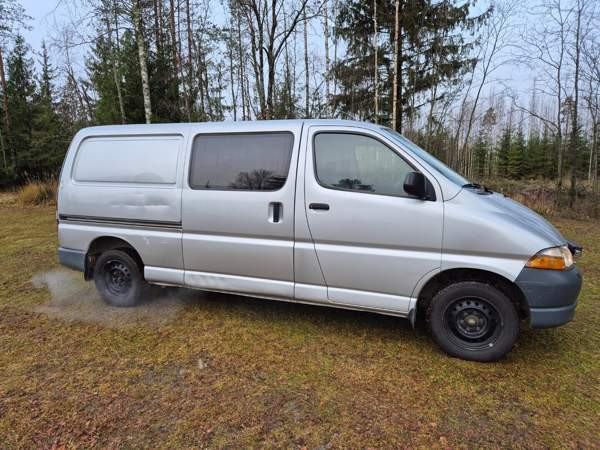 Toyota Hiace Joensuu - valokuva 6