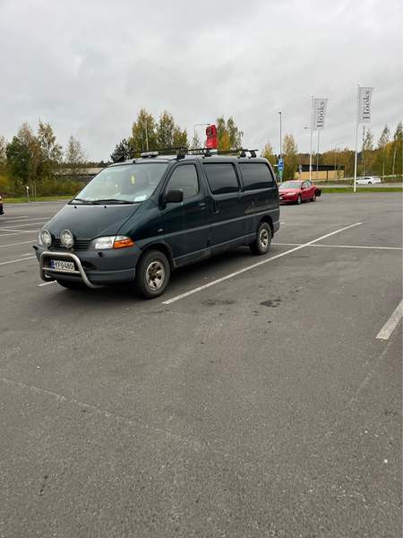 Toyota Hiace Valkeakoski - valokuva 2