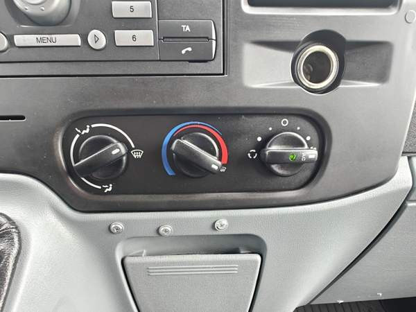 Ford Transit Vantaa - valokuva 4