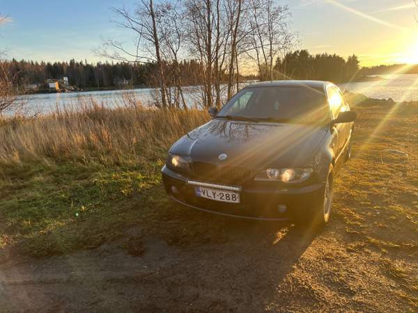BMW 330 Raahe - valokuva 3
