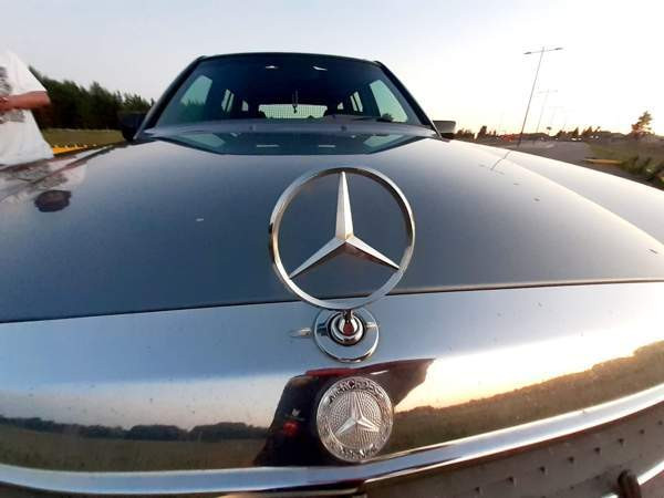 Mercedes-Benz 230 Vantaa - valokuva 3