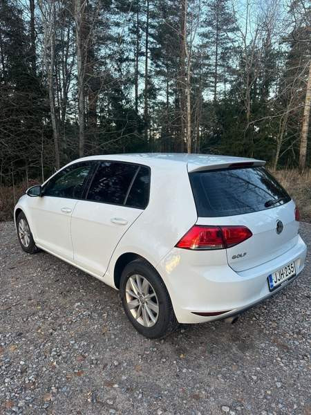 Volkswagen Golf Sarov - valokuva 8