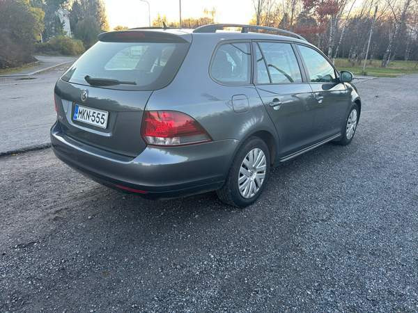 Volkswagen Golf Tampere - valokuva 3