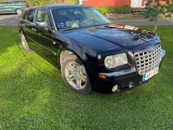 Chrysler 300C Tornio - photo 2
