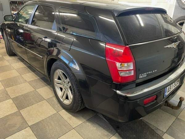 Chrysler 300C Tornio - photo 4