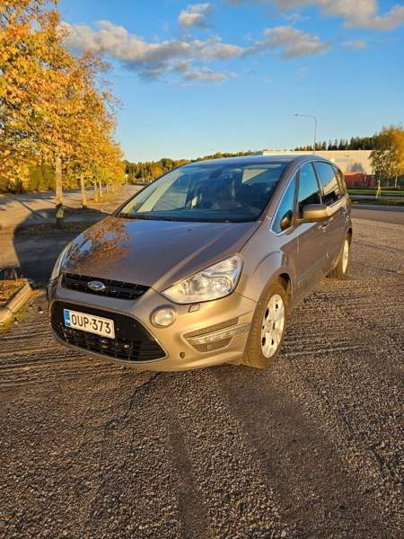 Ford S-MAX Tampere - valokuva 4