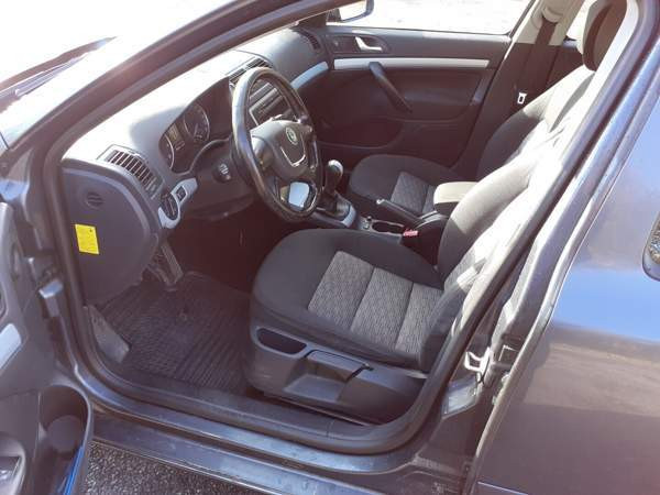 Skoda Octavia Миккели - изображение 8