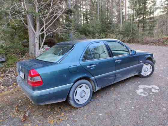 Mercedes-Benz 180 Joensuu