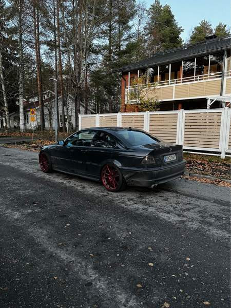 BMW 330 Liperi - изображение 2