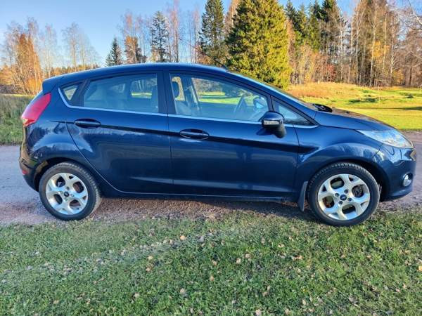 Ford Fiesta Chukotskiy Avtonomnyy Okrug – foto 4