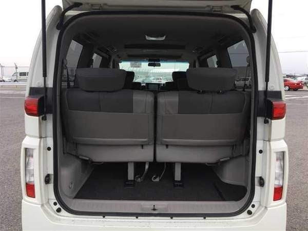 Nissan Elgrand Hämeenkyrö – foto 6