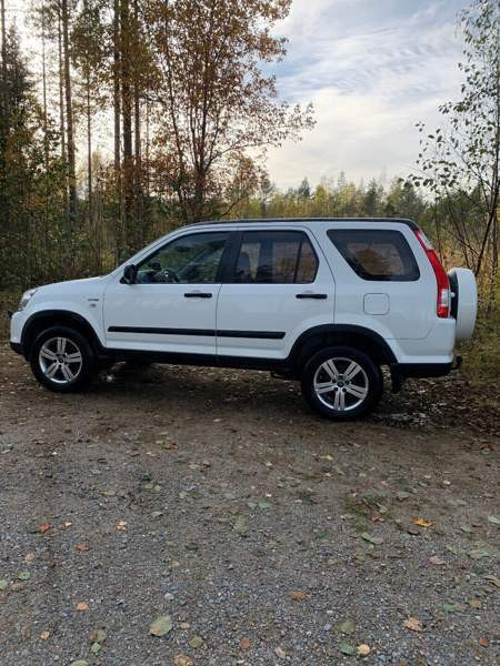 Honda CR-V Lieksa - valokuva 4