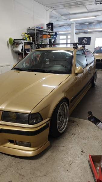 BMW 323 Hyvinkää - valokuva 5