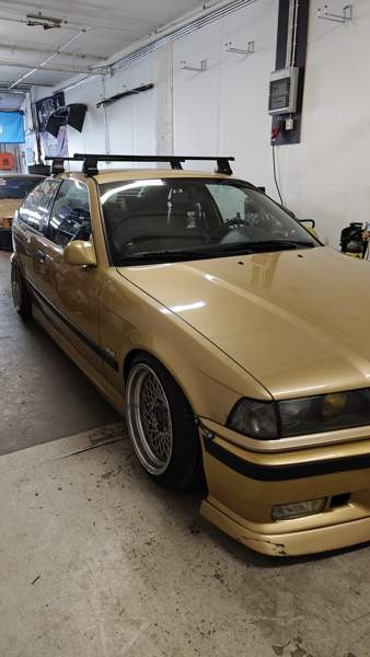 BMW 323 Hyvinkää - valokuva 4