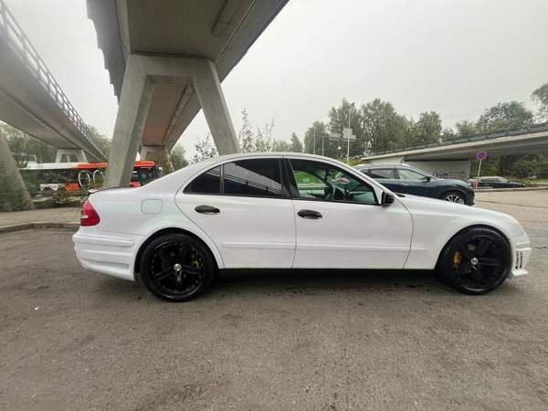 Mercedes-Benz 220 Helsinki - изображение 6