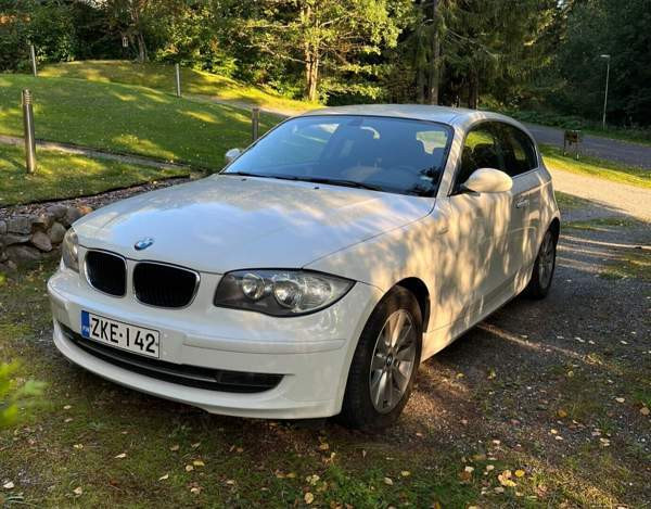 BMW 116 Йямся - изображение 1