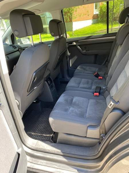 Volkswagen Touran Espoo - valokuva 6