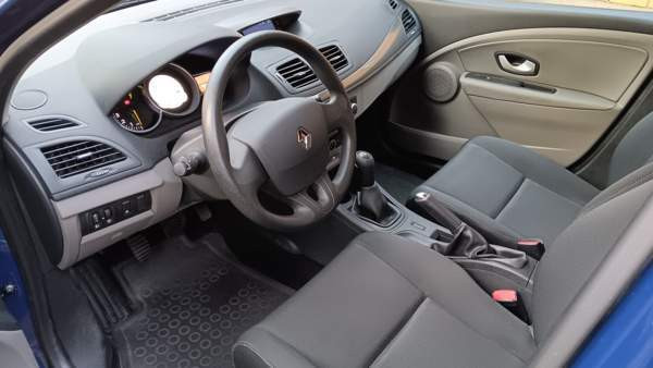 Renault Megane Lovisa – foto 7
