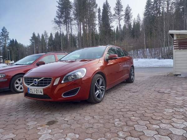 Volvo V60 Рованиеми - изображение 1