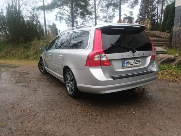 Volvo V70 Макао - изображение 6