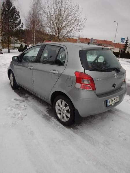 Toyota Yaris Turtkul - photo 3