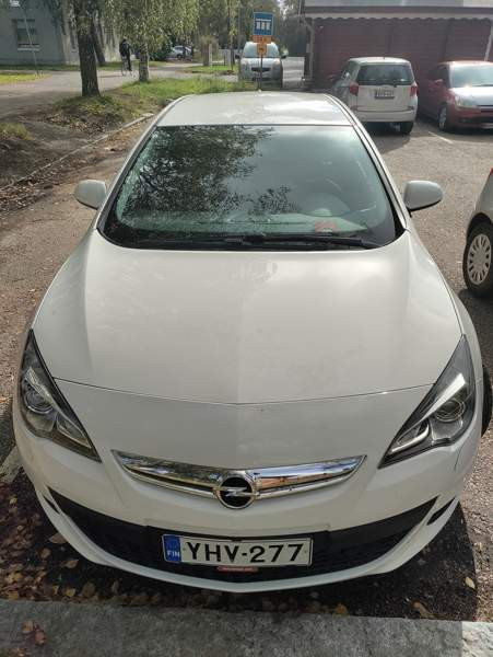 Opel Astra Vantaa – foto 7